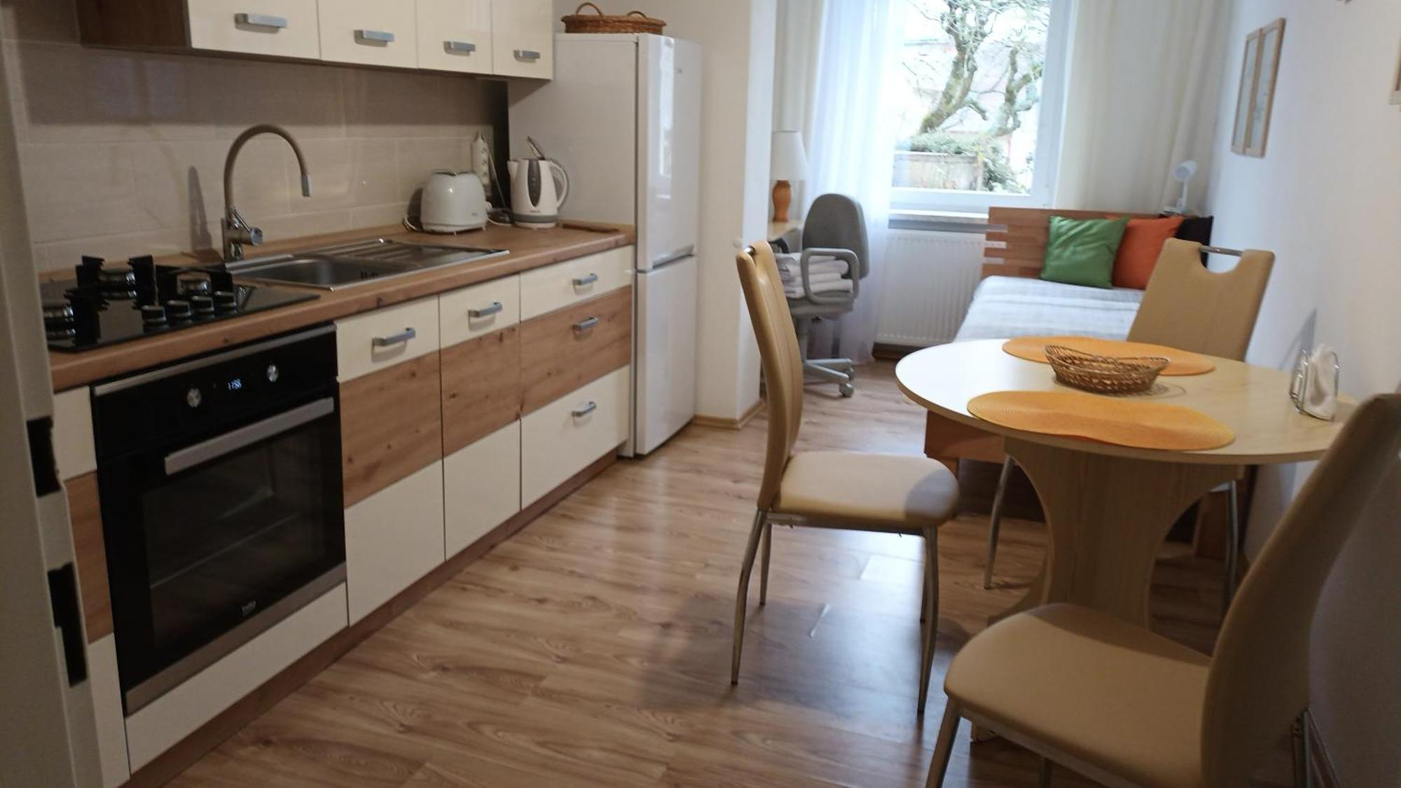 Apartman Alena Κάρλοβι Βάρι Εξωτερικό φωτογραφία